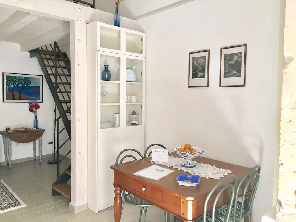 Cortile Siciliano 124