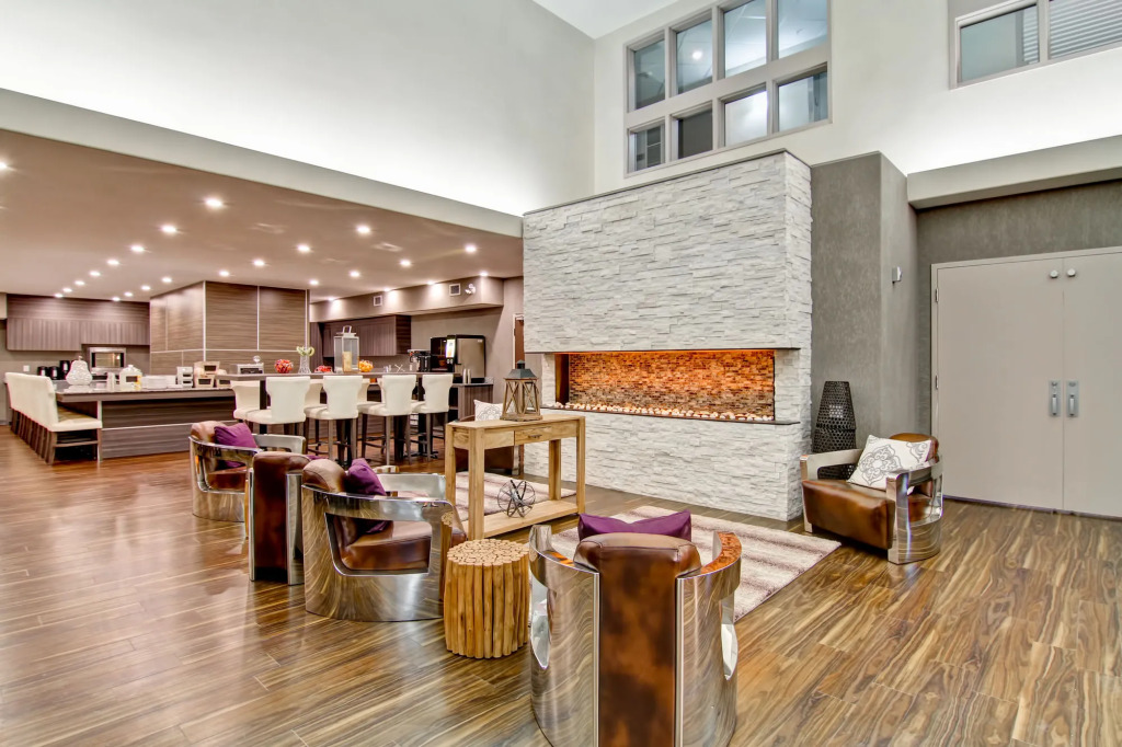 Home Inn & Suites Saskatoon South