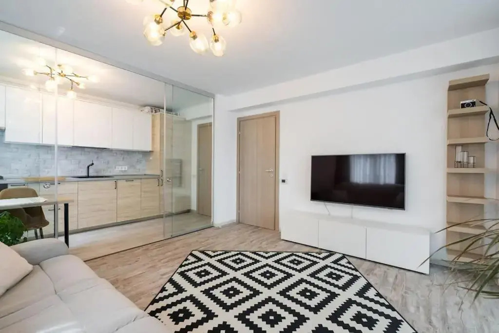 THE MIMI - Cozy Central Studio with Balcony