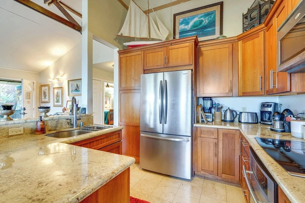Lush Outdoor Space & Epic Views! Kailua-kona Home