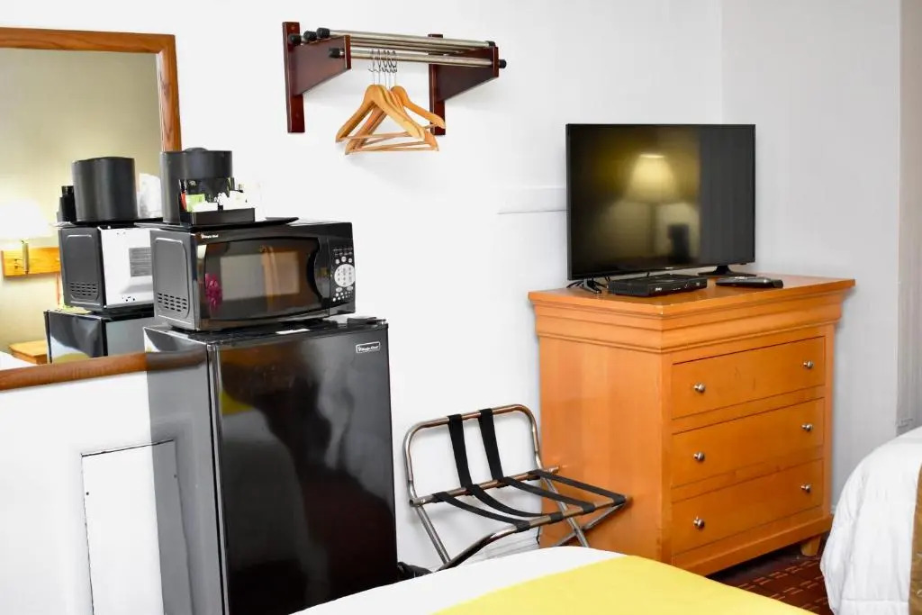 Twi-Lite Inn