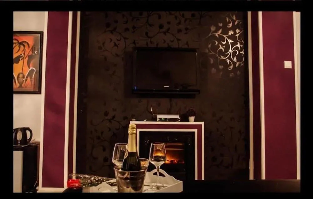 Glamour Wellness Apartments