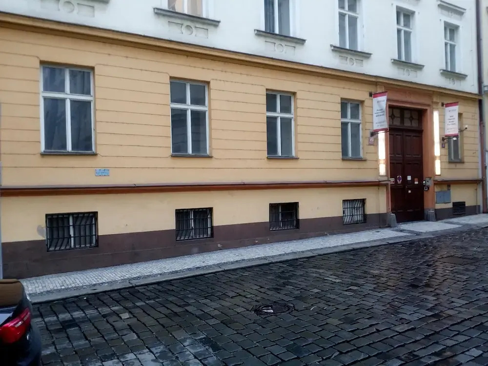 Ruzova Spot Apartments