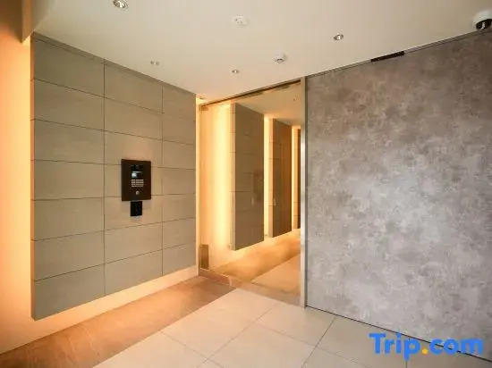 Open in 2026 / 400m to Osaka Castle Park / 4-min walk to station / 8 min to Shinsaibashi/Umeda