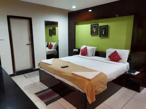 the HOTEL RL GRAND