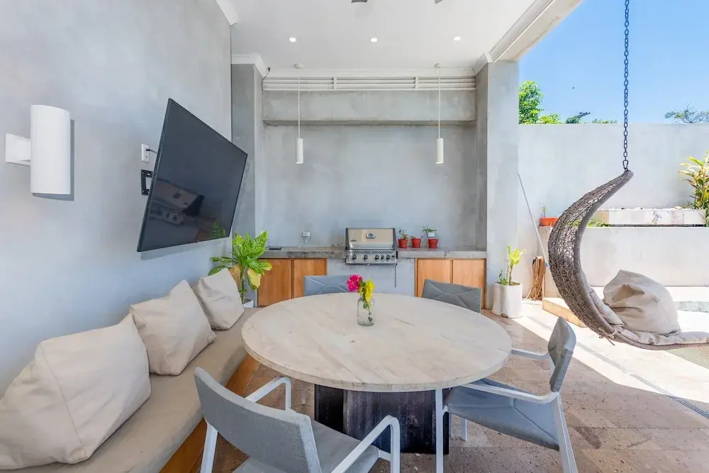 Todo Es Posible 4 Bedroom Home
