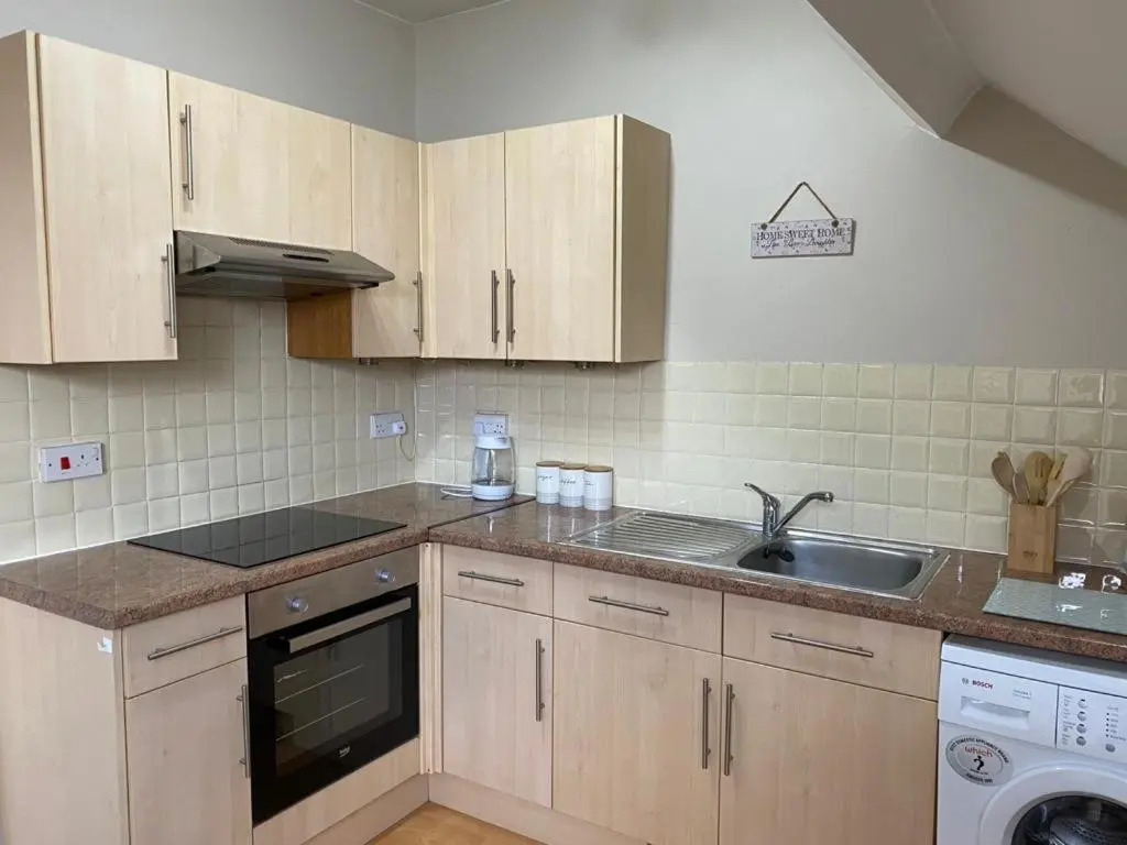Apartment 4, Crescent Avenue