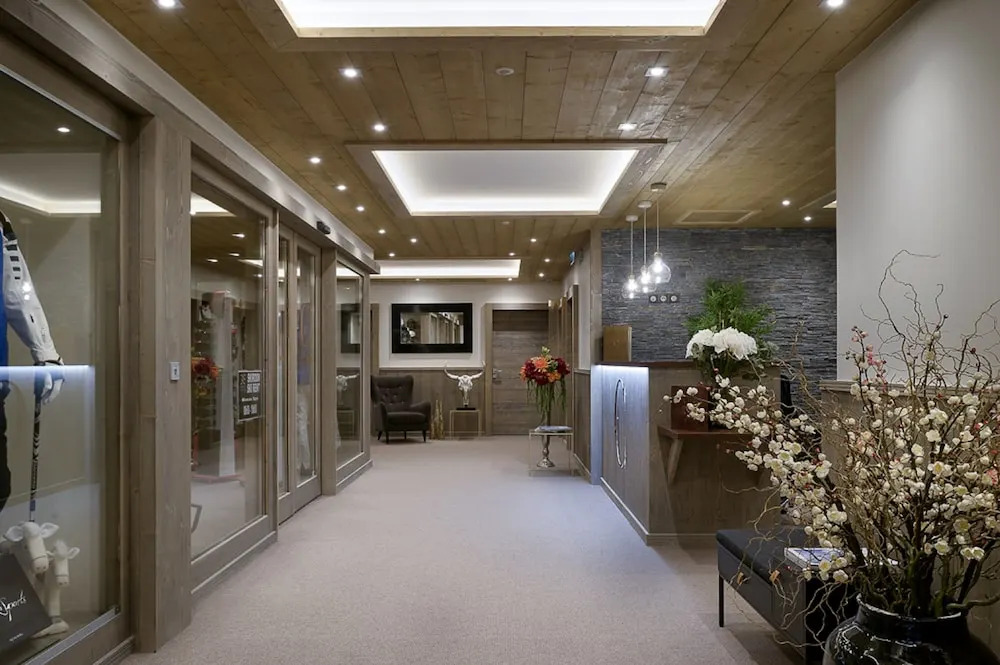 Whistler Lodge by Alpine Resorts