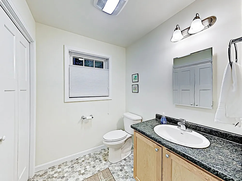 36 Southport - 4 Br Home