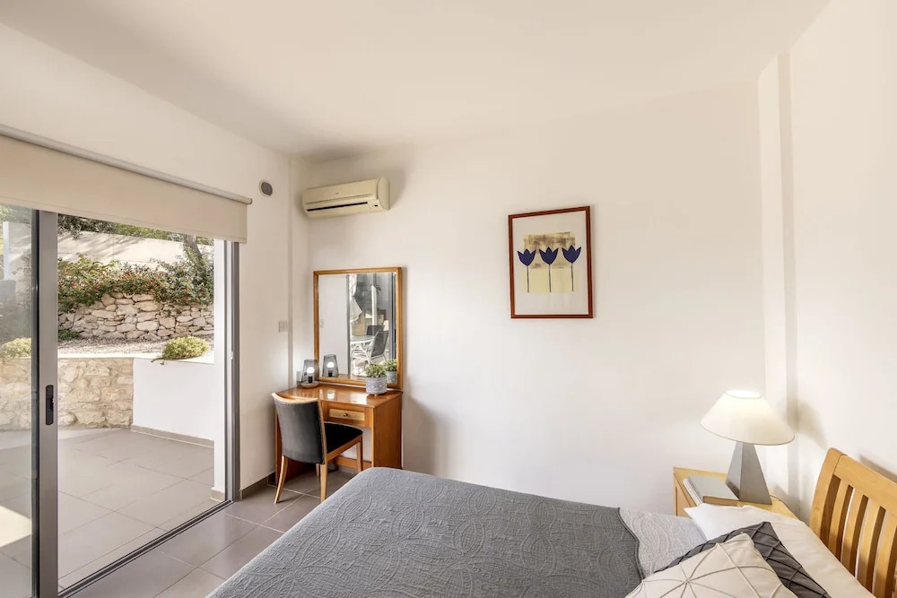 Lenias Sea View Villa