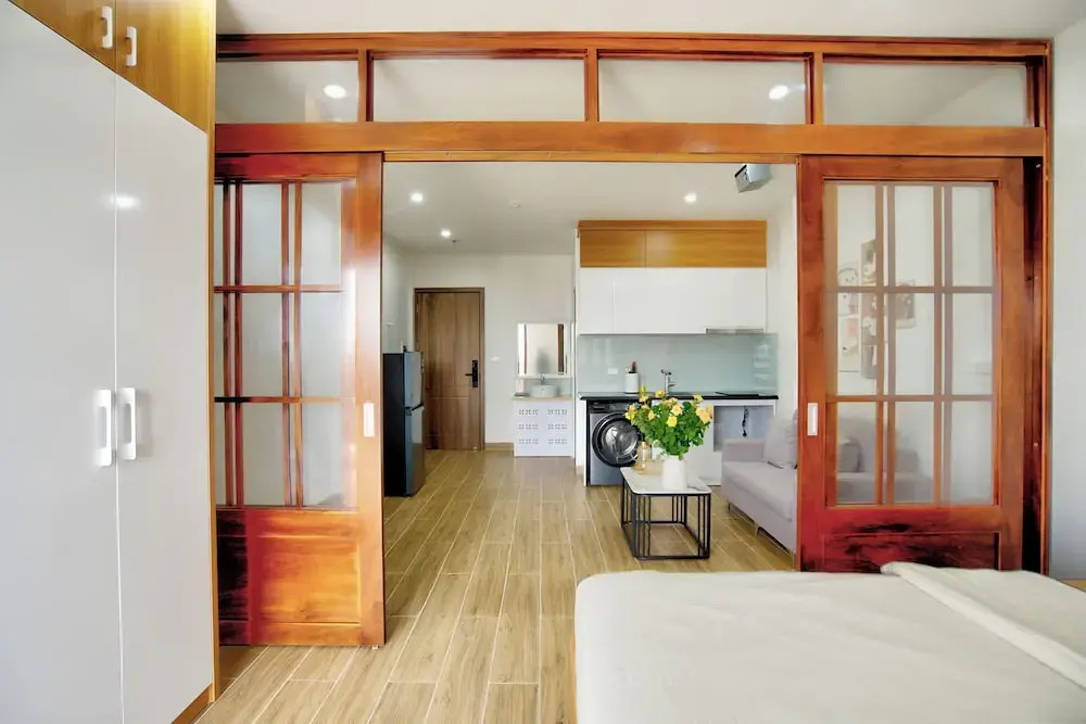 DeMei House