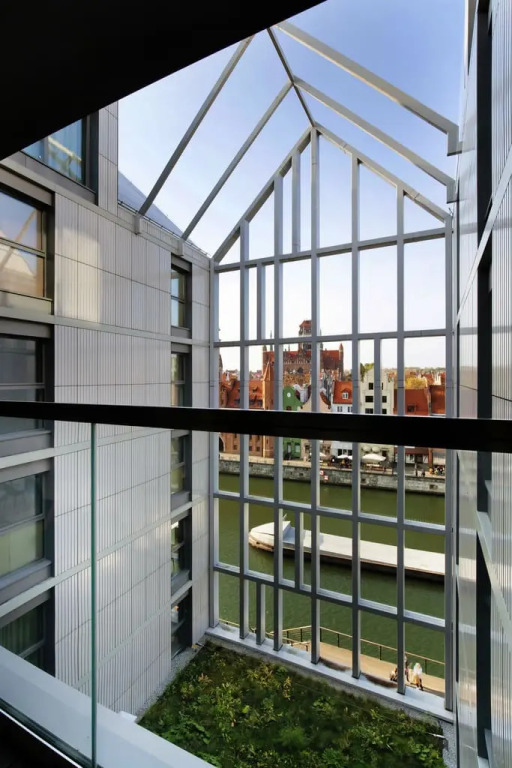 Elite Apartments The View| luxury & free parking included & balcony with a beautiful view of the city| CENTER