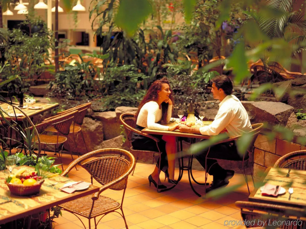 Novotel Darwin CBD