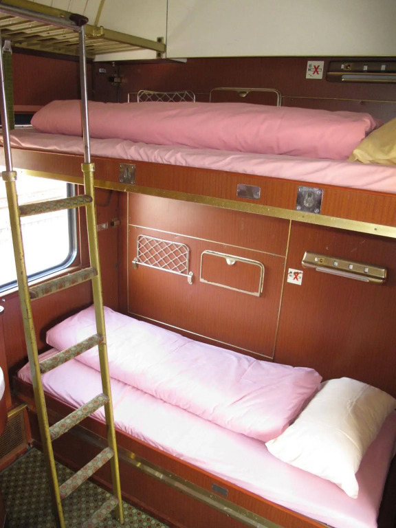 Train Lodge Amsterdam