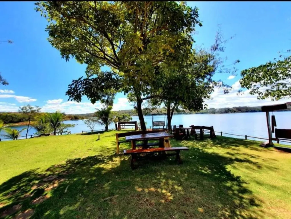 Flat completo no Aldeia do Lago de Caldas Novas