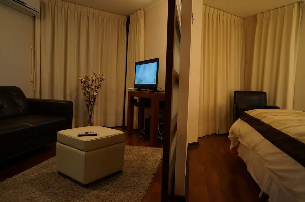 Merced Plaza Apart