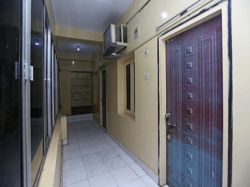 OYO 24845 Hotel Bhaba Lakshmi