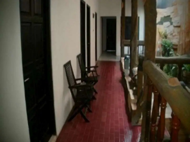 RedDoorz at Wisma Thamrin Suncity Mall Sidoarjo