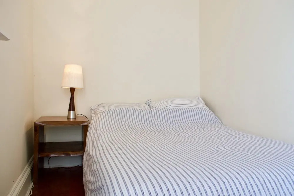 3 Bedroom Central Flat With Castle Views