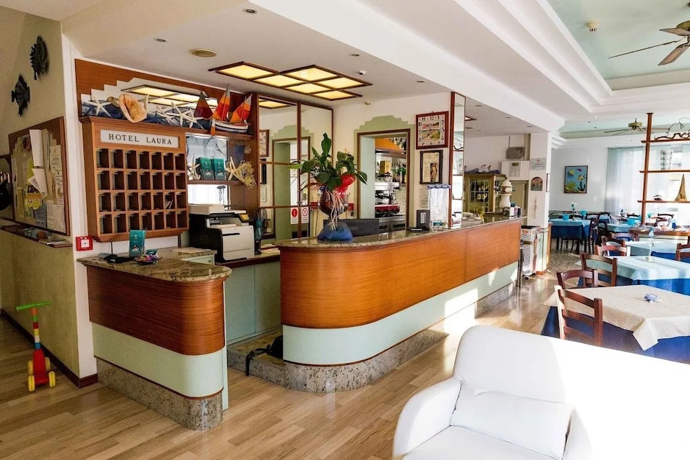 Hotel Laura