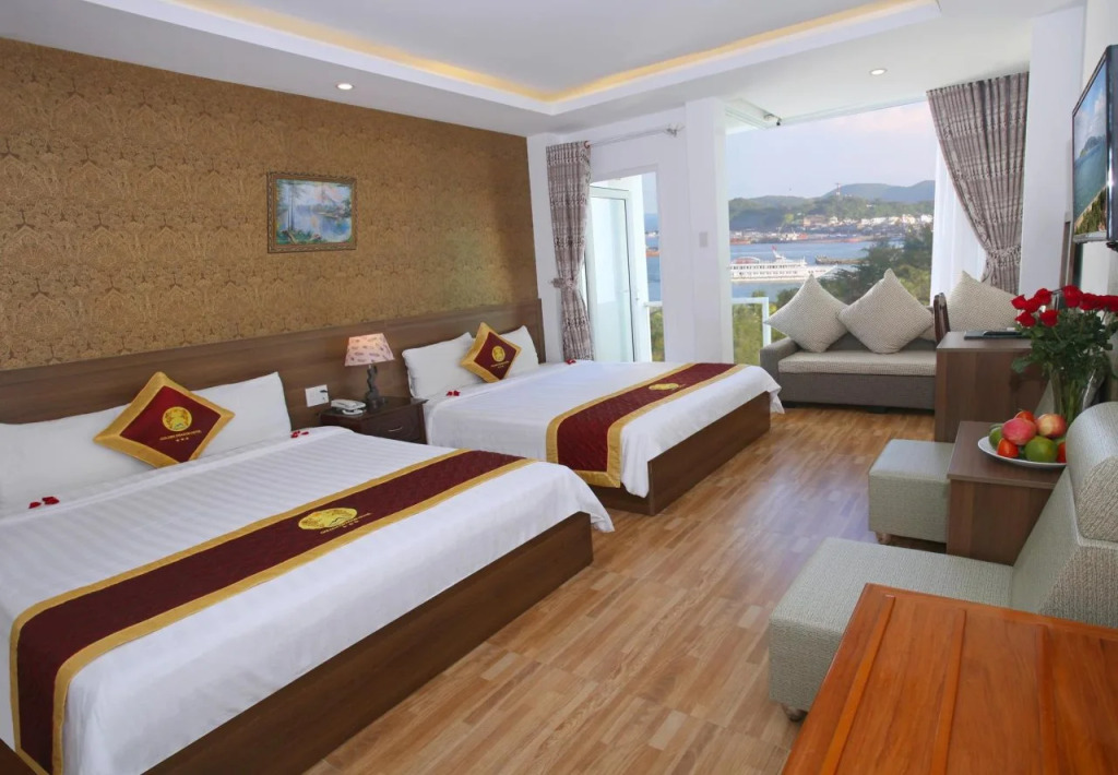 Glory Dragon Hotel