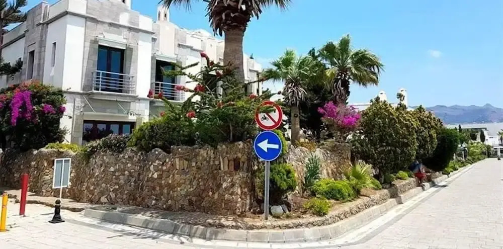 Maira Beach