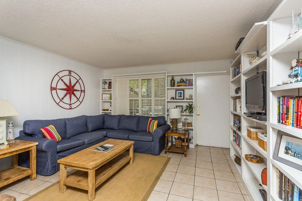 510 A Magnolia by Hodnett Cooper