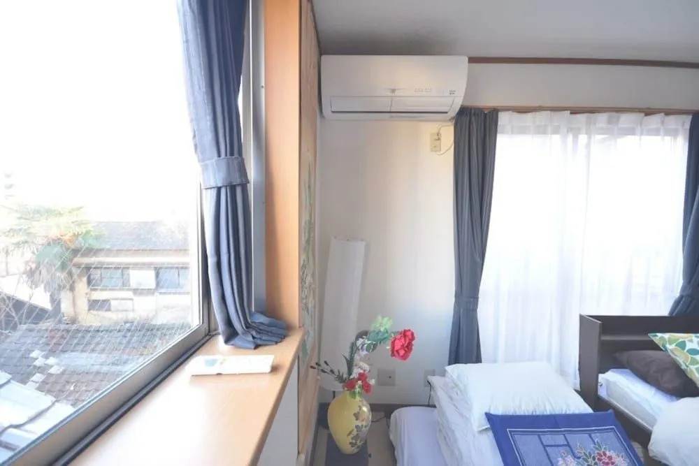Komagome Luxury House