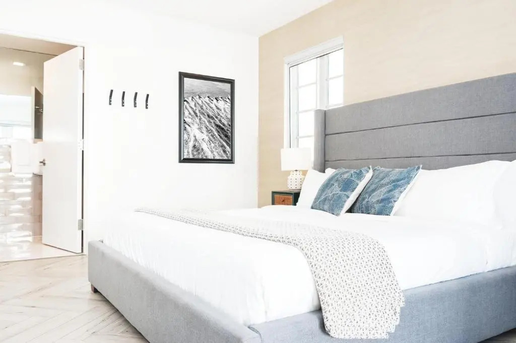 Luxuri Suites