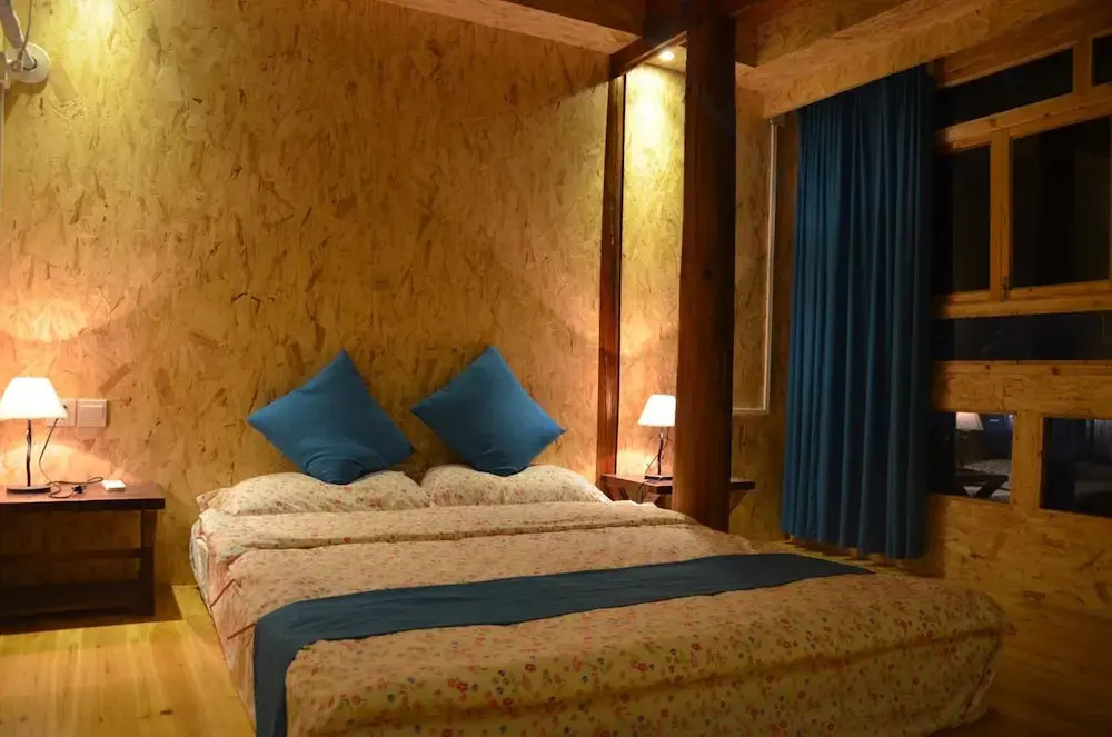 Zhaoxing Ruyuan Family Inn