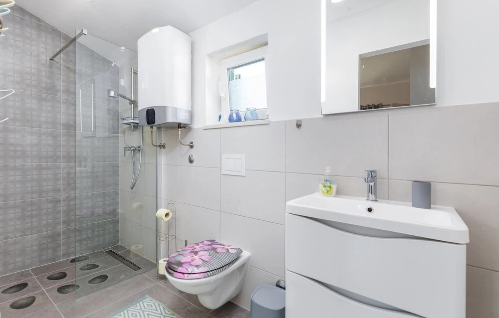 Stunning Home In Pula