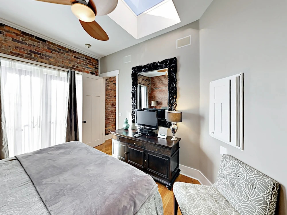 Church Street #201 - 1 Br Apts