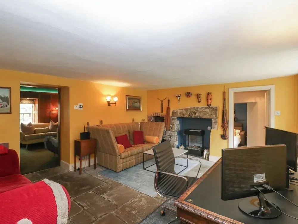 Danby Lodge