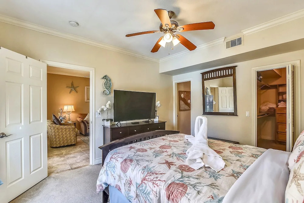 Dawn 722 - Pool Side 1 Bedroom Condo