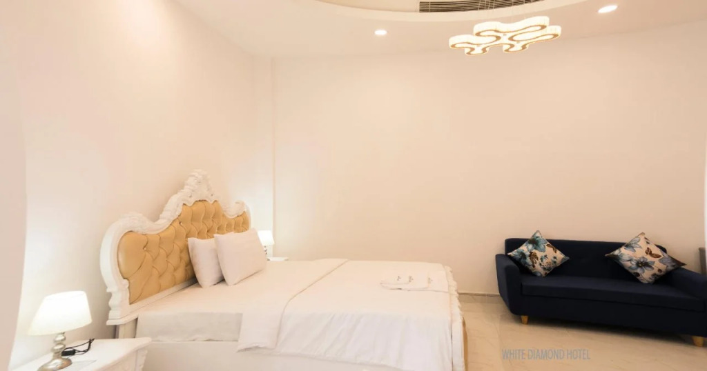 White Diamond Airport Hotel