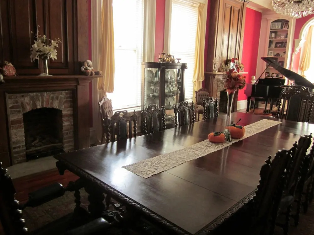 Baer House Inn
