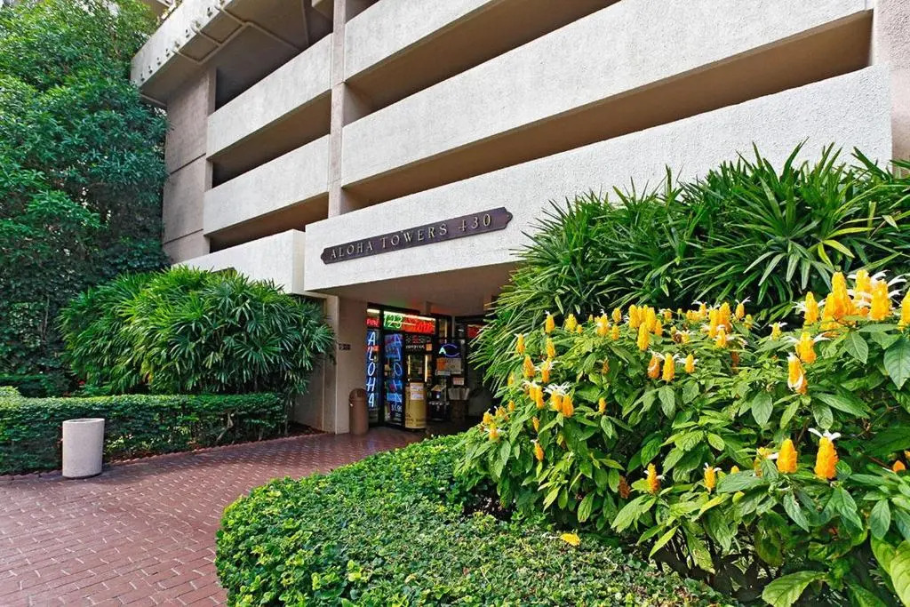 Aloha Towers #6a
