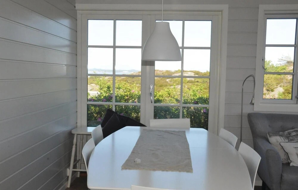 Beach Front Home In Flekkerøy With Wifi