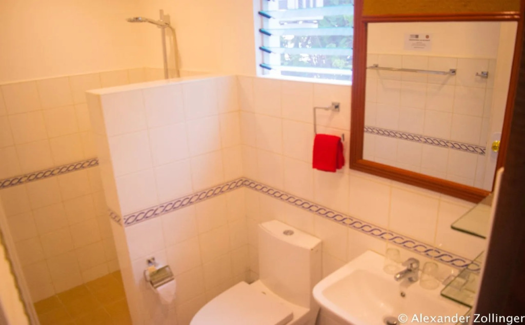 Alona Vida Beach Hill Resort
