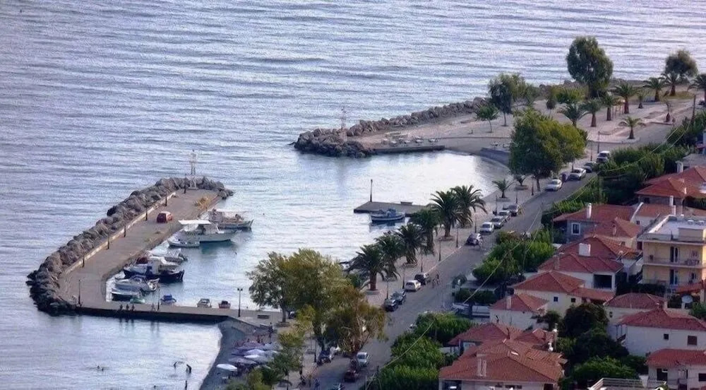Apollo Beach Hotel