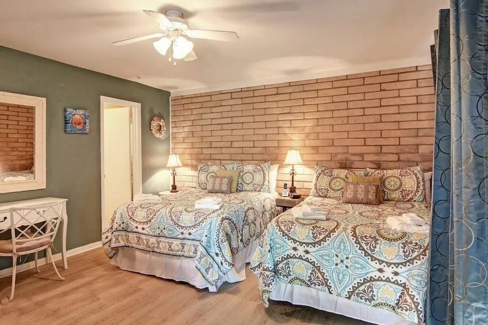 Summer Star EC124 - 1 Bedroom Condo