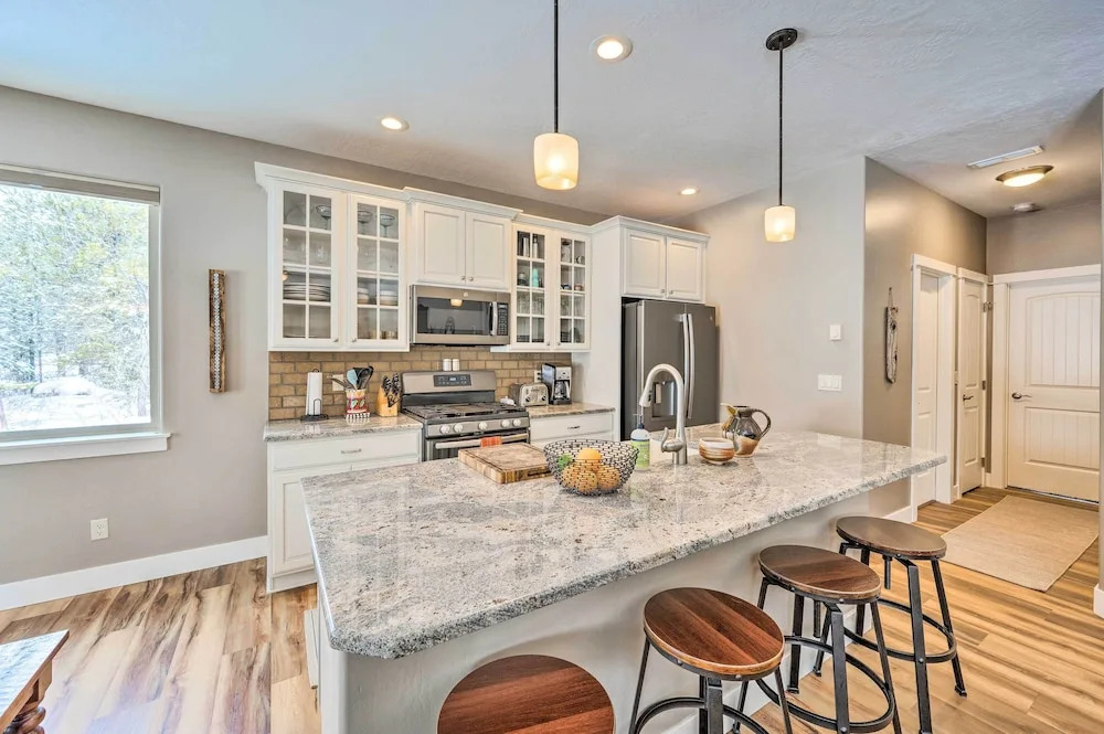 Donnelly Vacation Rental Near Lake Cascade