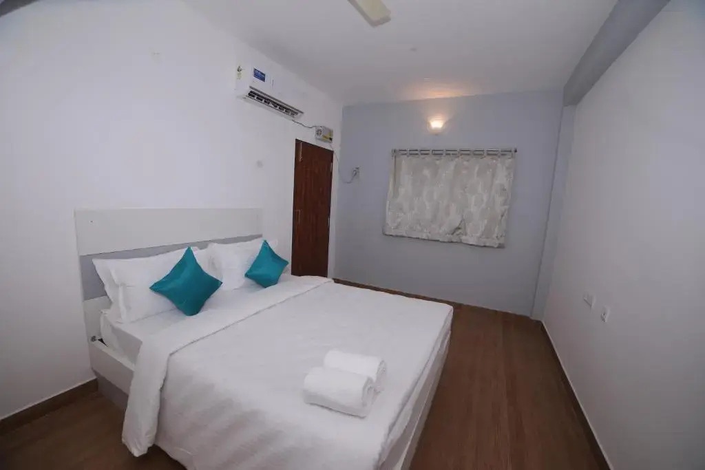 The Base Inn-Where Convenience Meets Luxury