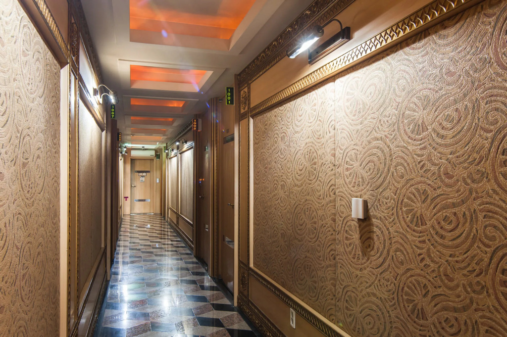 Aura Tourist Hotel