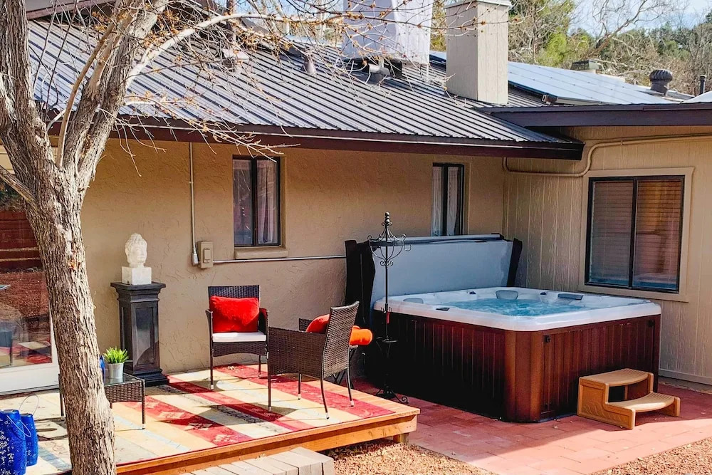 Hot Tub & Fire Pit: Sedona Oasis!