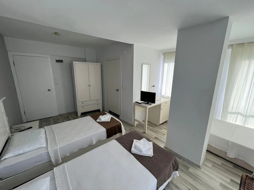 Corner Boutique Hotel