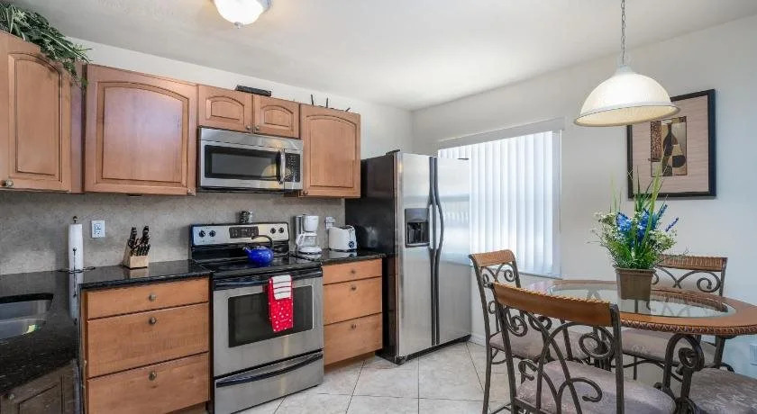 Gulf Breeze Condos
