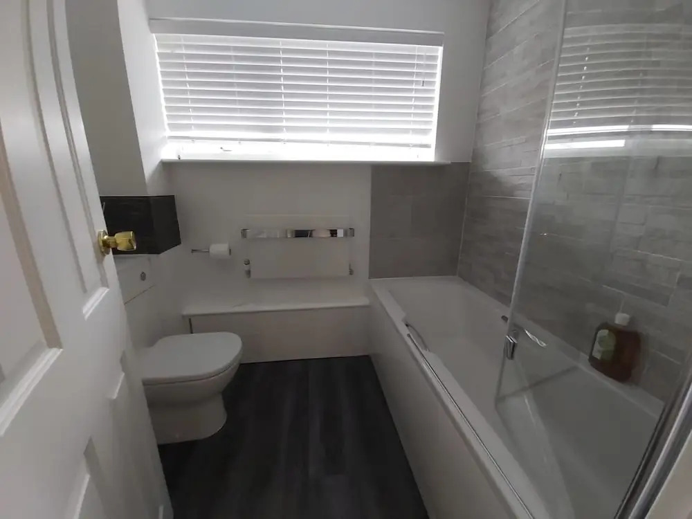 Spacious Tilbury Home - Perfect for Contractors, Families, Groups