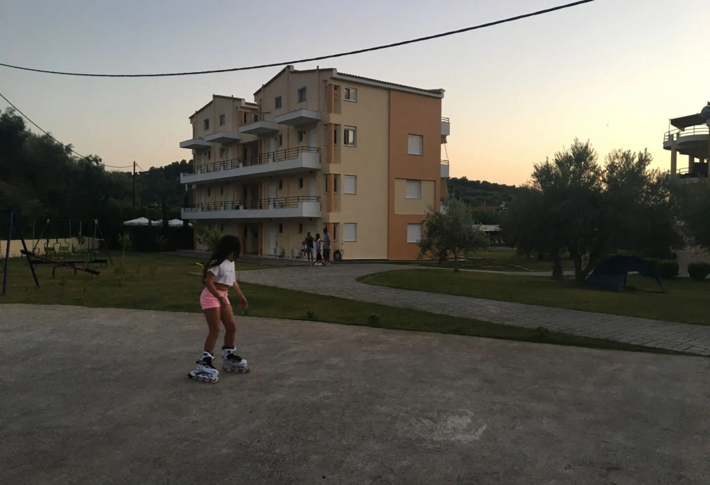 Anilio Plaza