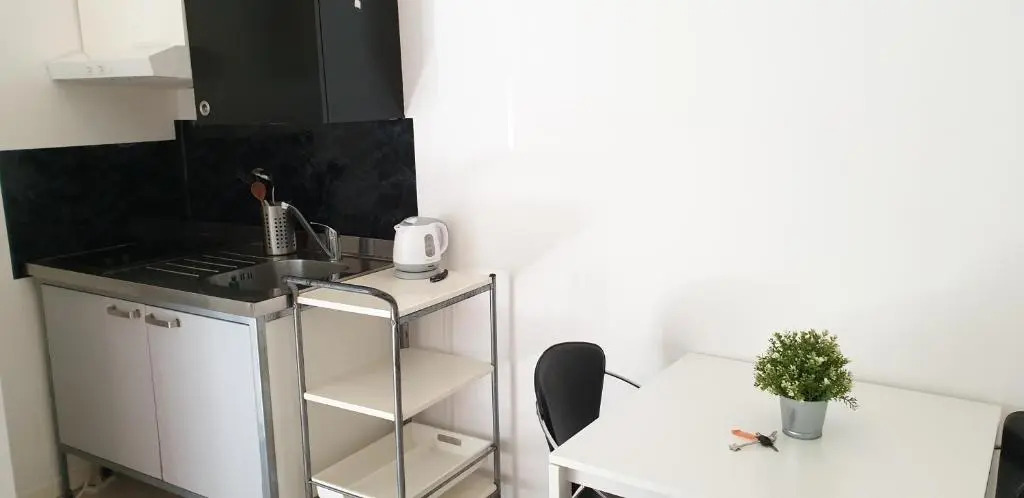 Smart Apartment Central Station